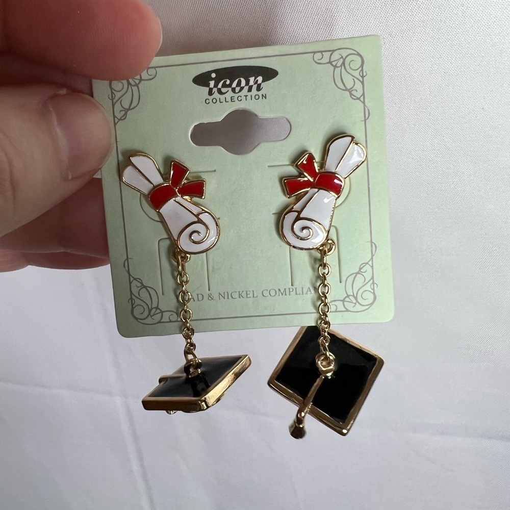 Icon Collection Diploma And Graduation Cap Dangle Earrings NWT
